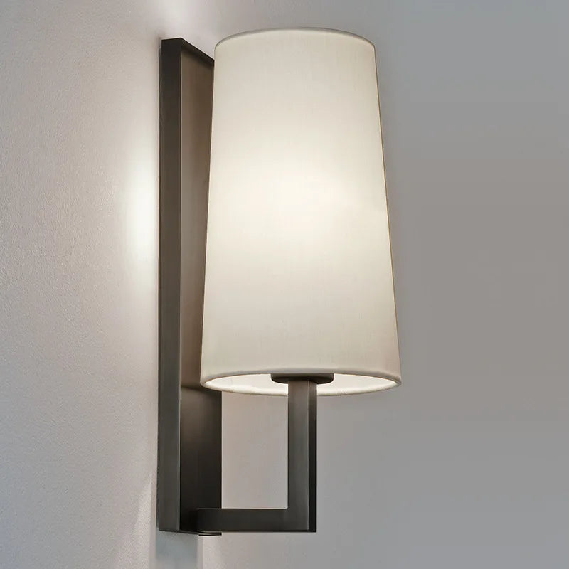 Modern E27 LED Wall Lamp: Elegant and Functional Lighting Fixture