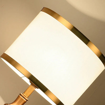 American Bedroom Bedside Table Lamp - Hotel Villa Guest Room Living Room Decorative Table Lamp Gold Iron LED Lamp