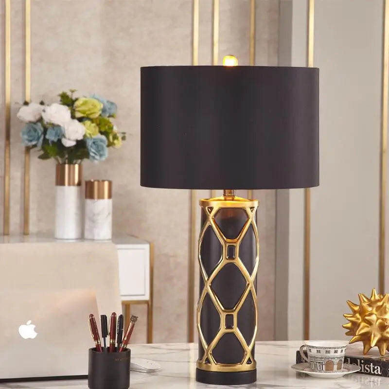 Nordic Table Lamp - Luxury Ceramic Designer Replica Lamp for Home Living Room and Bedroom Decor