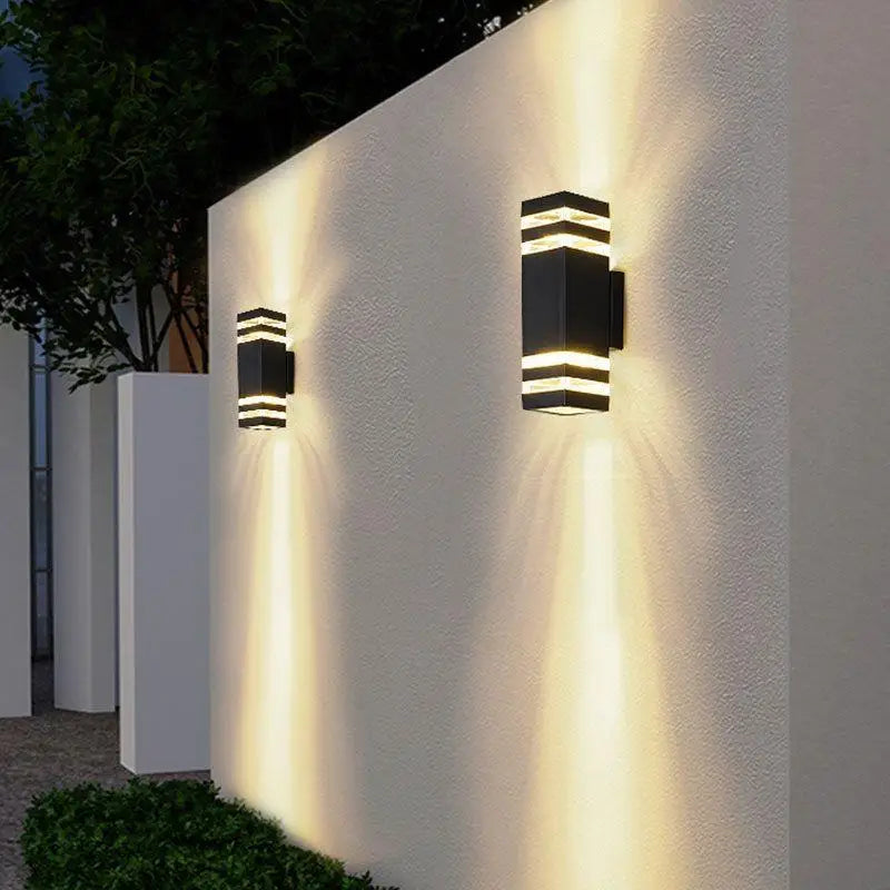 Modern IP65 Waterproof Up Down Aluminum Garden Wall Light - Double Head Wall Lamp for Corridor Lighting