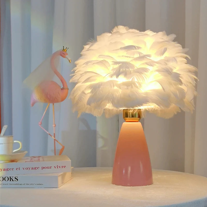 Creative Nordic Desk Lamp - Warm Bedroom Feather Lamp, Fashionable and Simple Study Ceramic Decorative Lamp