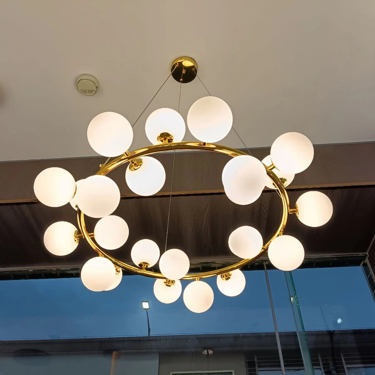 Contemporary LED Bubble Glass Chandelier Pendant Lamp: Illuminate Your Living Spaces