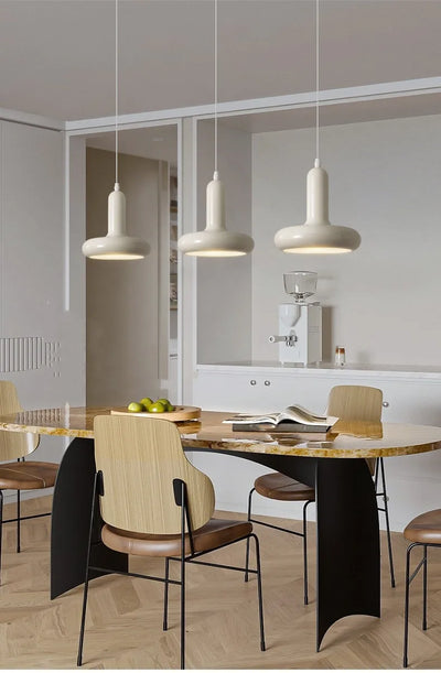 Japanese Minimalist Pendant Lights: A Fusion of Elegance and Simplicity