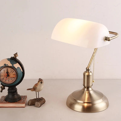 Mid-Century Green Table Lamp - Classical E27 with Switch Bankers Lamp for Bedroom, Office, Study, Home - Eye Care Reading Lights