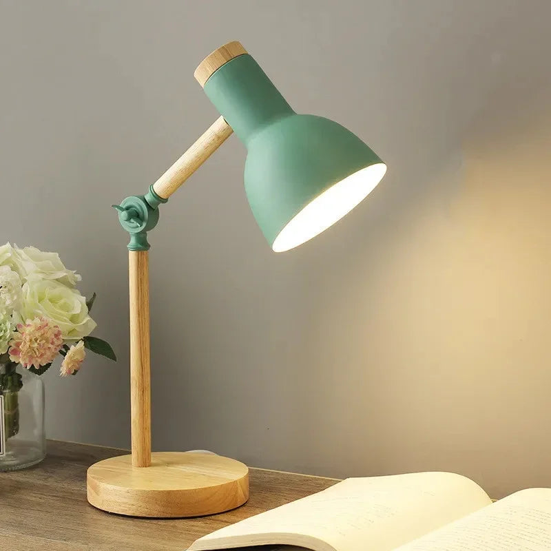 Artistic Mushroom-Shaped Wooden Desk Lamp: Illuminate Your Space with Style