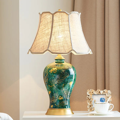 Green Ceramic Table Lamp Luxury for Living Room Bedroom - New Chinese Style Retro Domestic Bedside Lamp