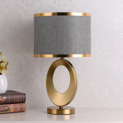 Nordic Light Luxury Desk Lamp - Bedroom Living Room Study Creative Simple Modern Retro Decoration Lovely Bedside Lamp