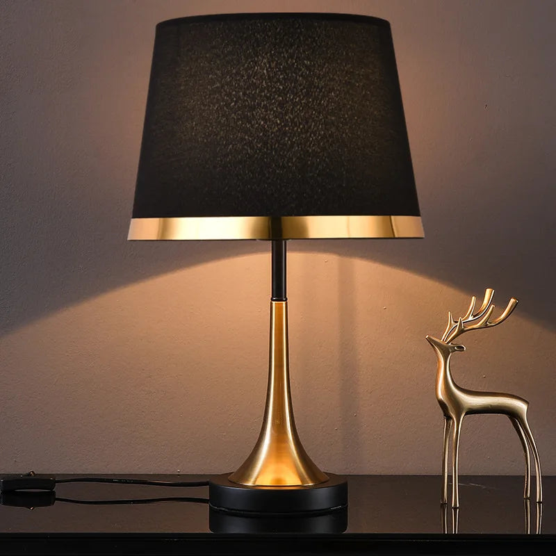 European Retro Bedroom Bedside Table Lamp - Modern American Decorative Lighting Fixture