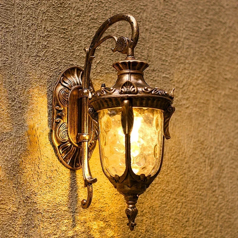 Retro European Outdoor Wall Light – IP44 Villa Courtyard Sconce