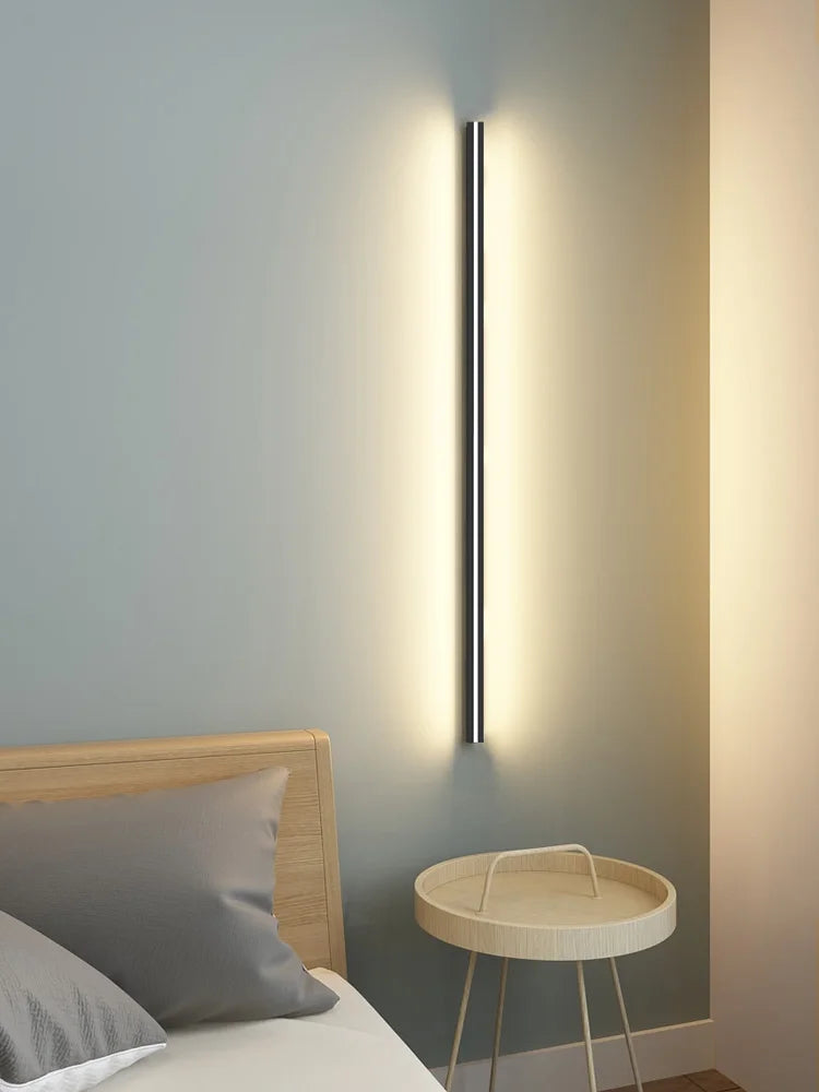 Modern Black Wall Lamp for Bedroom - Nordic Decorative Luminaires