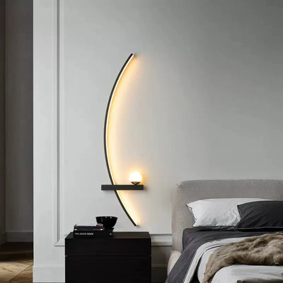 Modern LED Wall Lamp Black Gold - Elegant Illumination for Interior Decor