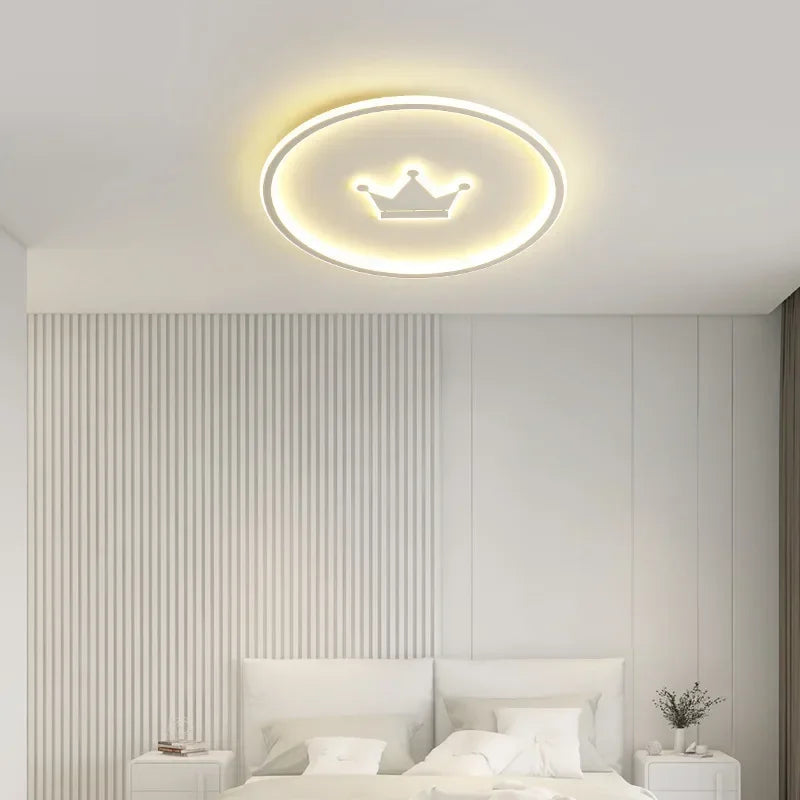 Modern Crown Patterned Ceiling Lamp