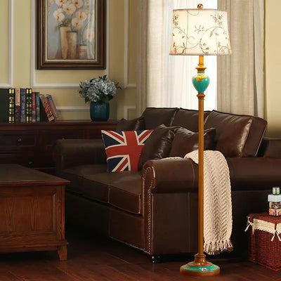 Retro American Floor Lamp - Coffee Table Living Room Bedroom European Vertical Bedside Shelf Standing Lamps for Living Room