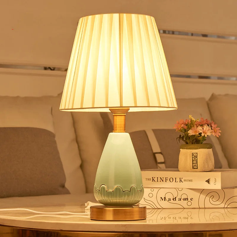 Elegant Nordic Pleated Ceramic Table Lamp – Luxurious Lighting for Living Room, Bedroom, and Study