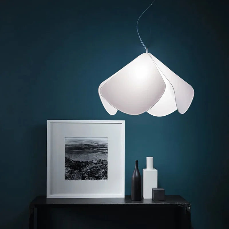 Nordic Silent Wind Fabric Flower Lamp: A Delicate Blend of Style and Serenity