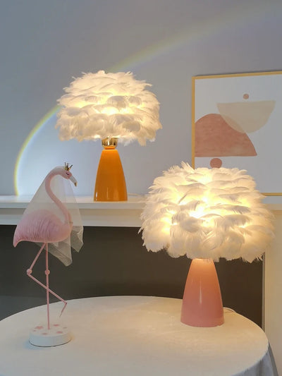 Creative Nordic Desk Lamp - Warm Bedroom Feather Lamp, Fashionable and Simple Study Ceramic Decorative Lamp