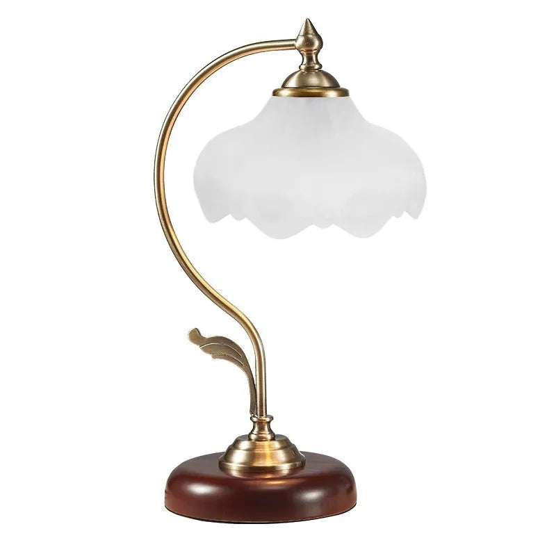 American Style All Copper Decorative Desk Lamp - Elegance and Warmth for Bedroom and Study